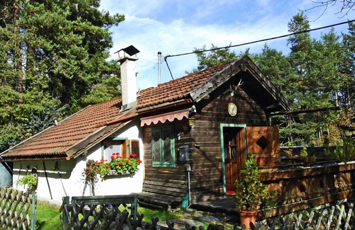 Mieming Ski Chalet | Cozy Chalet in Obsteig with Terrace