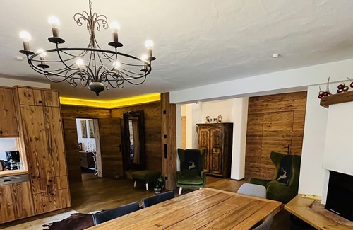 Oberhausen Ski Chalet | Cozy Chalet Kitzbuehel