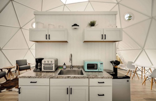 Capon Bridge House | Cozy Chalet & Luxe Domes Retreat w/Stunning Views