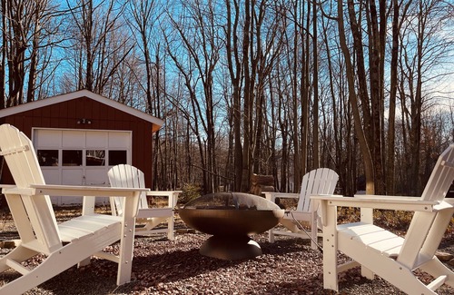 Briar Crest Woods Ski Chalet | Cozy Chalet