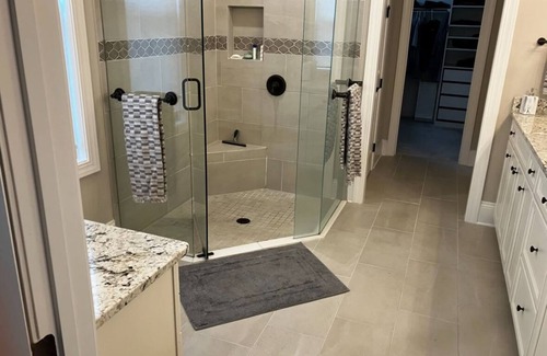 Alma Ski Chalet | Cozy chalet with fitness room, WiFi in adorable ATL