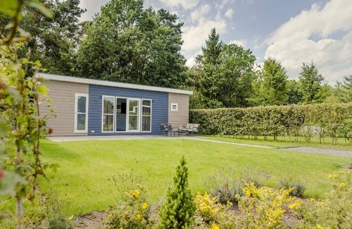 Municipality of Rijssen-Holten House | Cozy Chalet with Garden