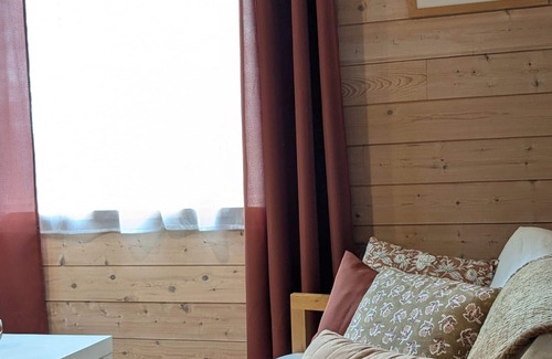 Biron Ski Chalet | Cozy chalet with shared pool, wheelchair accessible