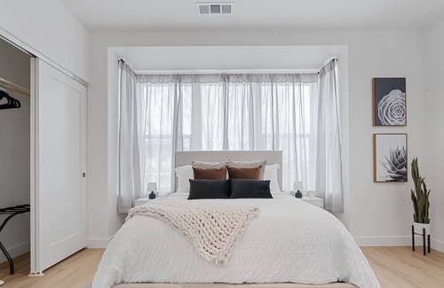 Wright Area Action Group House | Cozy & Chic Santa Rosa Condo