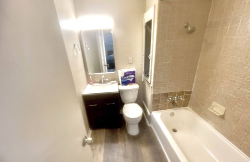 Como House | Cozy clean and convenient!