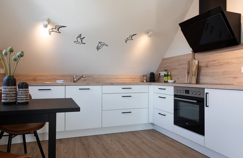 Mildstedt Apartment | Cozy coastal hut #3 in modern style