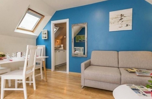 Batz-sur-Mer Cottage | Cozy Coastal Retreat: 500m from Beach, Spacious Terrace, Free Parking, Wi-Fi, and Baby Amenities