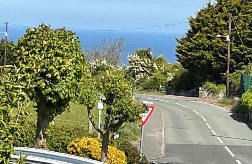 Llanddulas House | Cozy Coastal Retreat in Colwyn bay sleeps 8