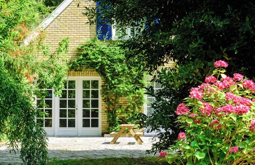 Sint-Michiels House | Cozy comfortable cottage in a forest area 4,5 km from the center of Bruges