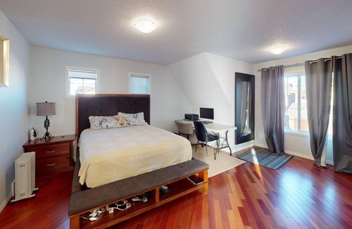 Cougar Ridge House | Cozy&comfy family size house. Beautiful location, near COP. Pet friendly &Clean.