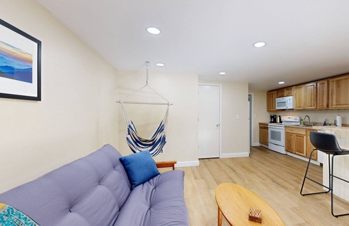 Thornton Condo | Cozy condo, ideal for all seasons and mountain adventures