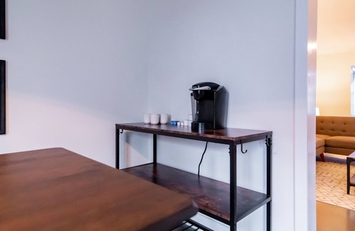 Huntsville Condo | Cozy Condo in Huntsville 5 minutes to Redstone Gate