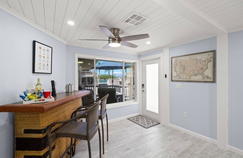 Siesta Key Condo | Cozy Condo in Siesta key with boat dock
