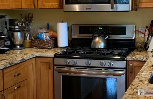 Stowe Area Condo | Cozy Condominium with Great Stowe Mountain Resort Location