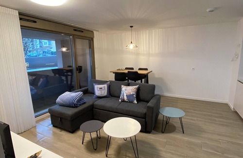 Milagrosa Apartment | Cozy corner, a stone's throw from the center of town