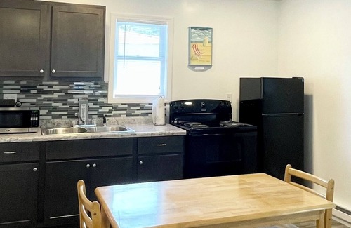 Bass Lake Cottage | Cozy cottage 300’ from lake at Bass Lake, IN-6411.