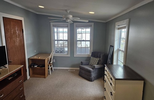 White Lake Cottage | Cozy cottage at White Laken4 Bedroom and 2 Bath is able to sleep 11-13