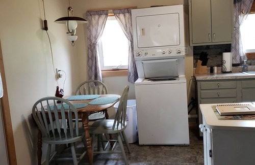 Rapid River Cottage | Cozy Cottage centrally located in the U.P!