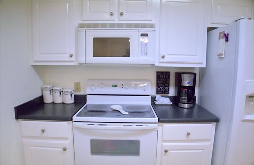 Iuka Cottage | Cozy cottage in a private, gated community minutes from all Pickwick attractions