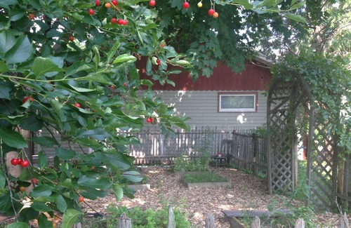 Waupaca Cottage | Cozy cottage in Waupaca