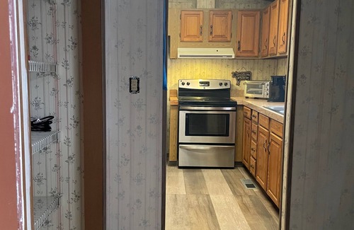 Huntingdon Cottage | Cozy Cottage minutes from 7 Points Marina, Lake Raystown