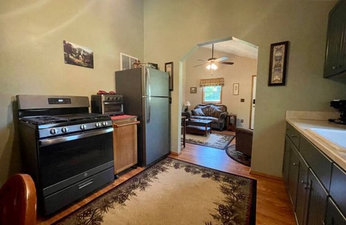 Vowinckel Cottage | Cozy Cottage near Cook Forest Park & ANF
