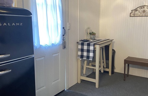 Bay Minette Bed & Breakfast | Cozy Cottage near downtown Bay Minette and Court house