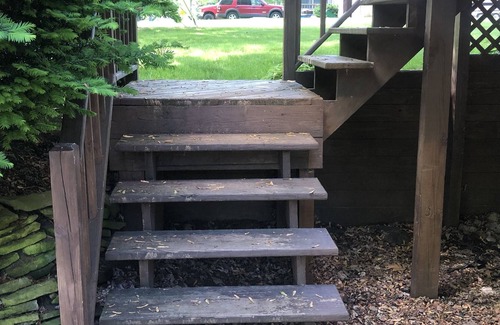 Sand Creek Cottage | Cozy Cottage on Evans Lake. Enjoy Lake/Dock access, Kayaks, and a Hot Tub