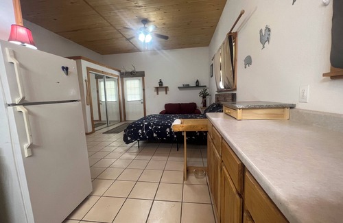 Whitewater Cottage | Cozy cottage on Purdy Mesa