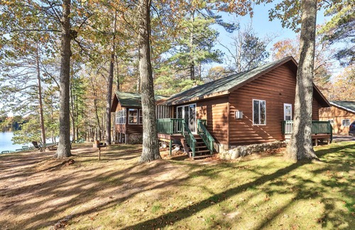 St Germain Cabin | Cozy Cottage Overlooking the beautiful lake!