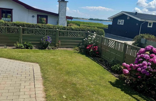 Munkebo House | Cozy cottage with a view of Kerteminde Fjord.