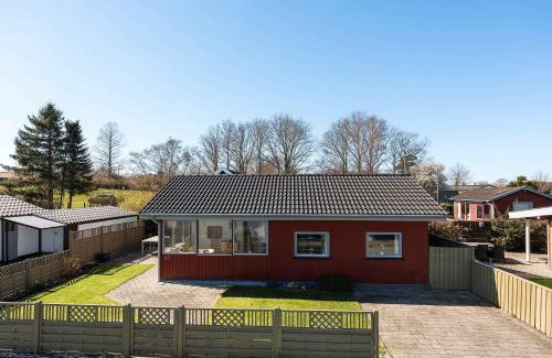 Munkebo House | Cozy Cottage With A View Of Kerteminde Fjord