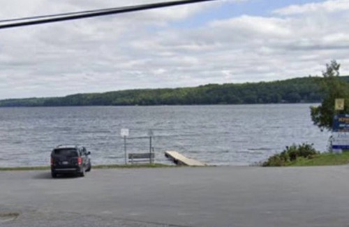 Madoc Cottage | Cozy Cottage with beautiful private 3 acres forest in heart of Madoc/ Marmora ON