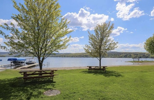 Town of Richmond House | COZY Cottage with Honeoye Lake Access