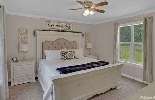 Shreveport House | Cozy Cottage with pool table