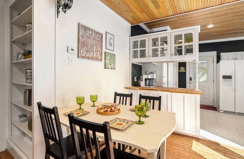 Morgan Ski Chalet | Cozy cottage with rooftop deck, fire pit, hot tub & community boat dock and cove