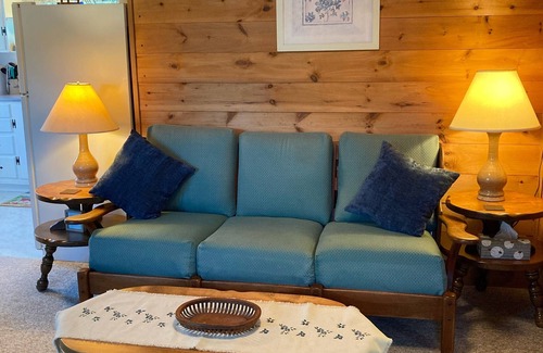 Seawall Cottage | Cozy country cottage in the quiet Seawall neighborhood of Southwest Harbor