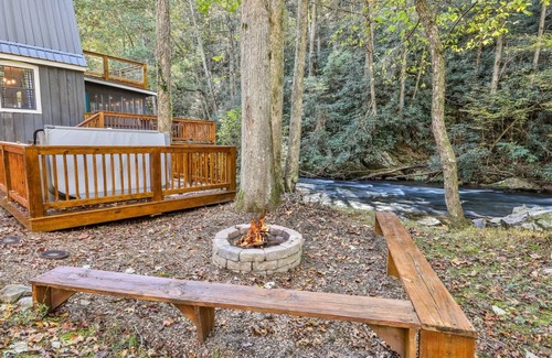 Ellijay Cabin | Cozy Creek Cabin | Ellijay, GA
