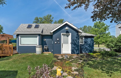 Consecon House | Cozy Creekside Retreat in PEC Wine Country