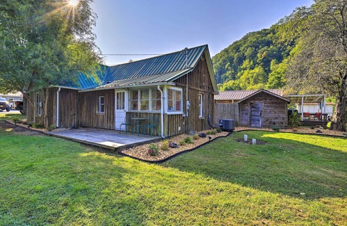 Damascus House | Cozy Damascus Home < 1 Mi to Appalachian Trl