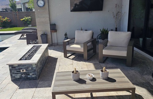 Las Vegas Apartment | Cozy detached guest house in enchanting Summerlin Las Vegas with AC, WiFi, Gym