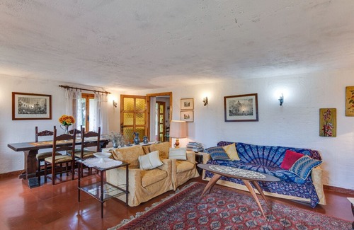 Crespano del Grappa Cottage | Cozy detached house, wide garden, wifi
