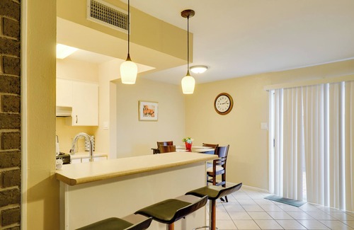 Thunderbird Condo | Cozy El Paso Condo w/Patio ~ 7 Mi to Dtwn!