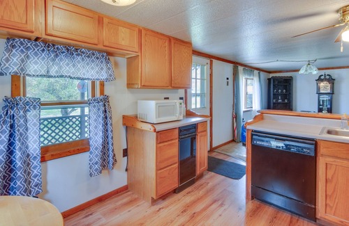 Eldred House | Cozy Eldred Getaway - 12 Mi to Rock City Park!