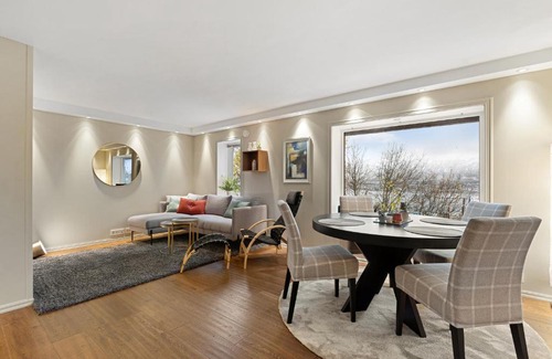 Tromso Apartment | Cozy elegant 2bedroom apt w/parking and nice view