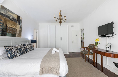 Greater Johannesburg Metropolitan Area Bed & Breakfast | Cozy ,Emmarentia Guest House in Johannesburg, next to emmarentia dam