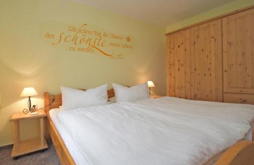 Crottendorf House | Cozy Escape in Walthersdorf, cleaning included