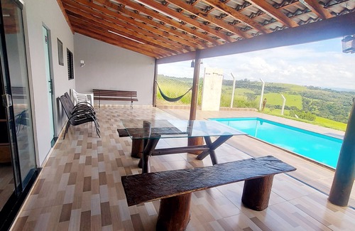 Sao Sebastiao do Paraiso House | Cozy farmhouse in the interior of Minas Gerais with incredible views