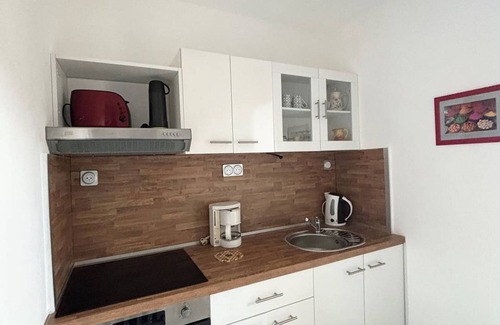 Amelie-les-Bains-Palalda Apartment | Cozy F2 Apartment with Parking, Balconies, and WIFI Near Thermal Baths