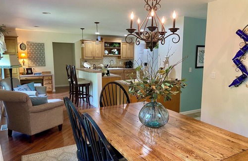 St Ignace House | Cozy Fall Getaway! Enjoy Fall Colors & Family Games by the Camp Fire
